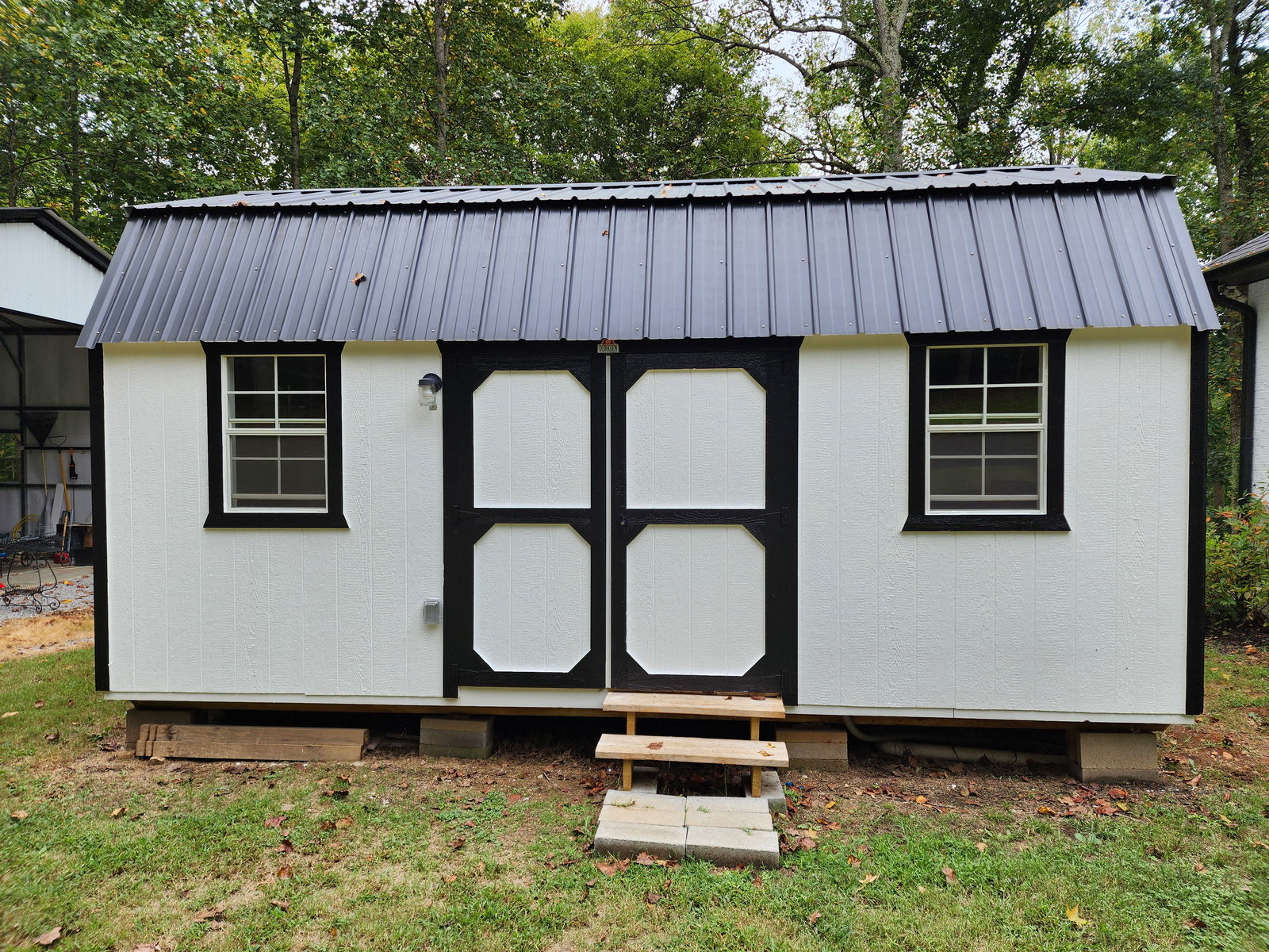Tiny House-Fishing-Hunting Cabin - 1 bed, 1 bath, 288 sqft in Chapmansboro, Tennessee