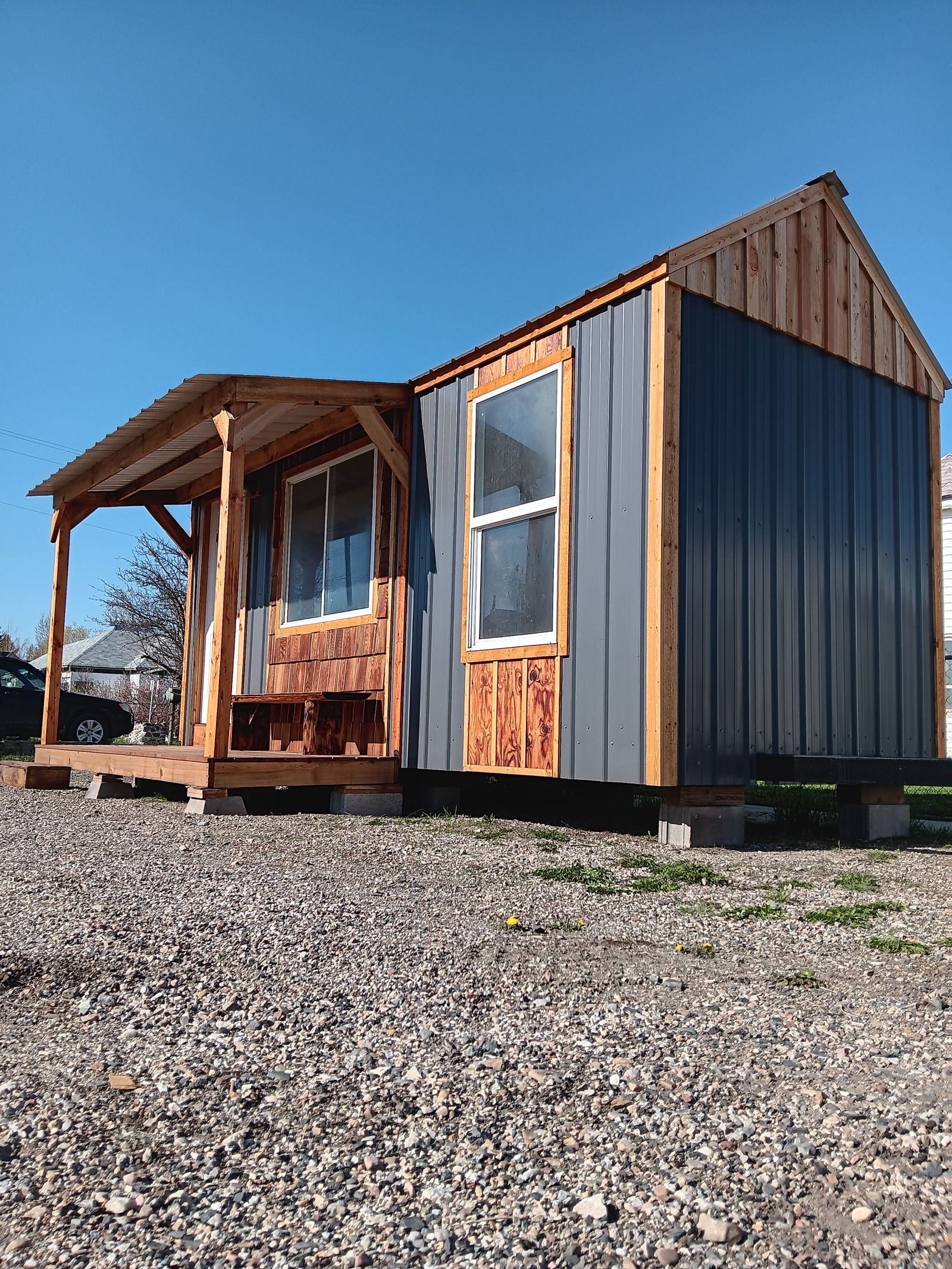 BRAND NEW * TINY HOUSE ON WHEELS * SINGLE LEVEL  * FULLY MOBILE  * OFF GRID READY - Image 8