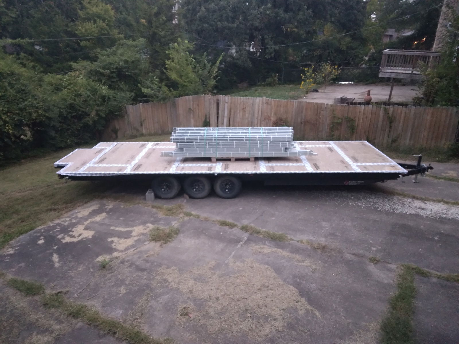 Tiny Home 30x10 Deckover w/ extended tongue trailer w/ a 2ft. bumpout and Steel frame - 1 bed, 1 bath, 300 sqft in Kansas City, Missouri