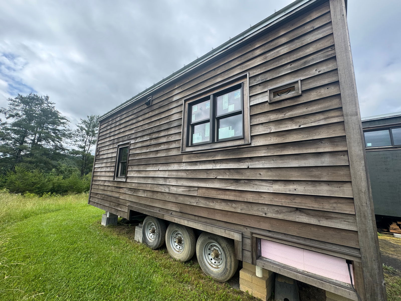 FOR SALE - Sleeping Pod Tiny Home with Soaking Tub - 2 bed, 1 bath, 320 sqft in Hot Springs, North Carolina