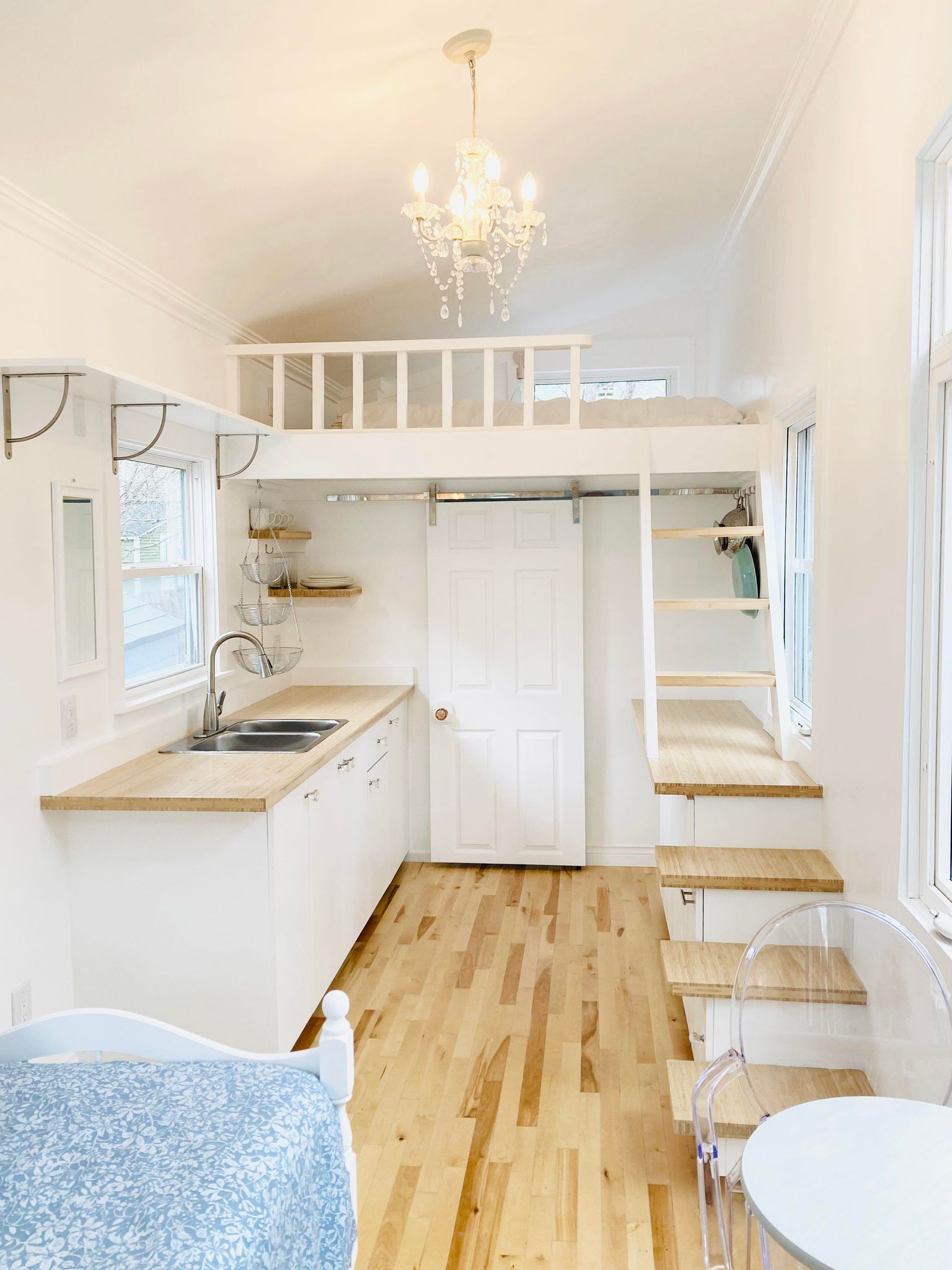 Light and Bright 24ft long Tiny House on Wheels - 1 bed, 1 bath, 204 sqft in Fredericton, New Brunswick