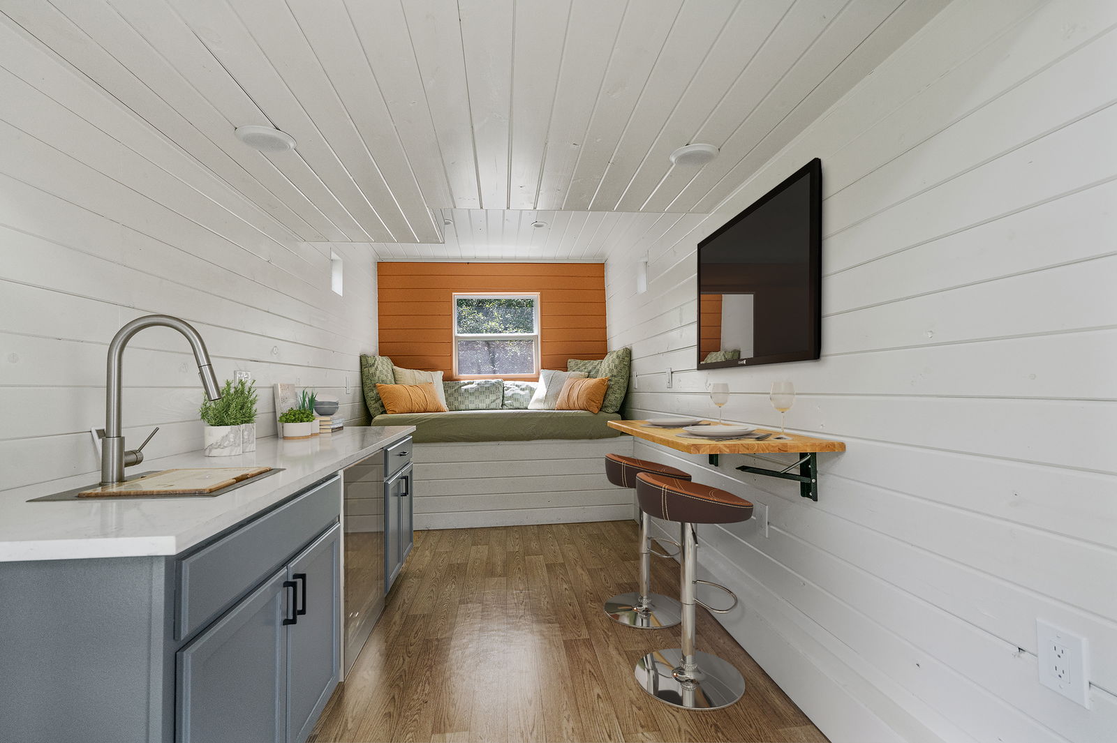 Custom built tiny home with large loft  - 1 bed, 1 bath, 170 sqft in Austin, Texas