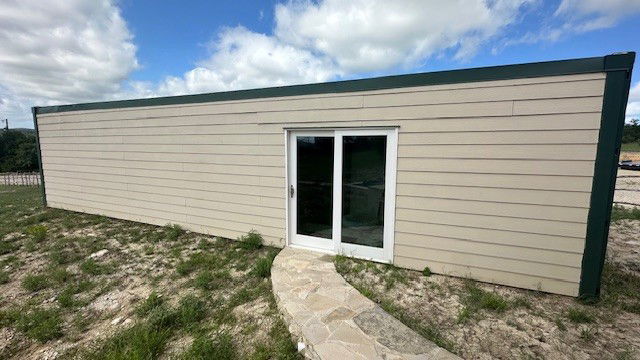 Modern 38' Shipping Container Home – 1 Bed / 1 Bath – Fully Furnished - 1 bed, 1 bath, 310 sqft in Stephenville , Texas