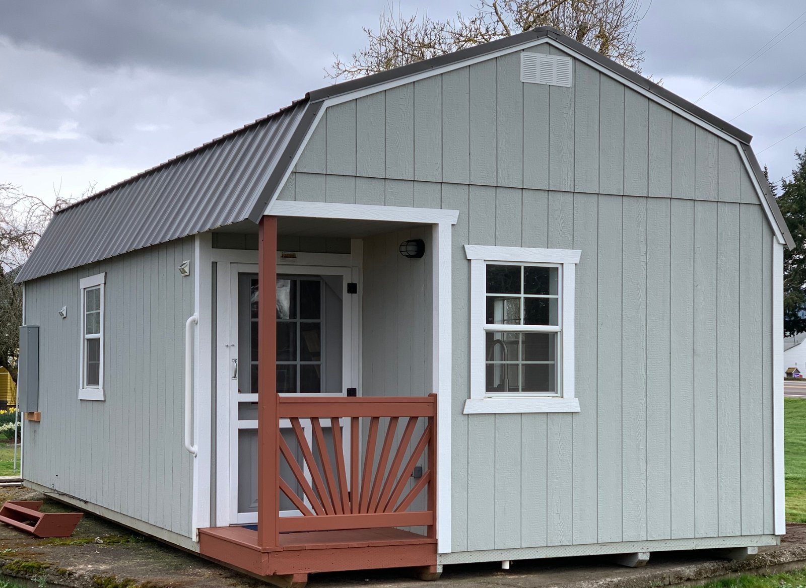 Open Floor Plan Tiny Home - Perfect Guest House - 1 bed, 1 bath, 320 sqft in Brownsville , Oregon