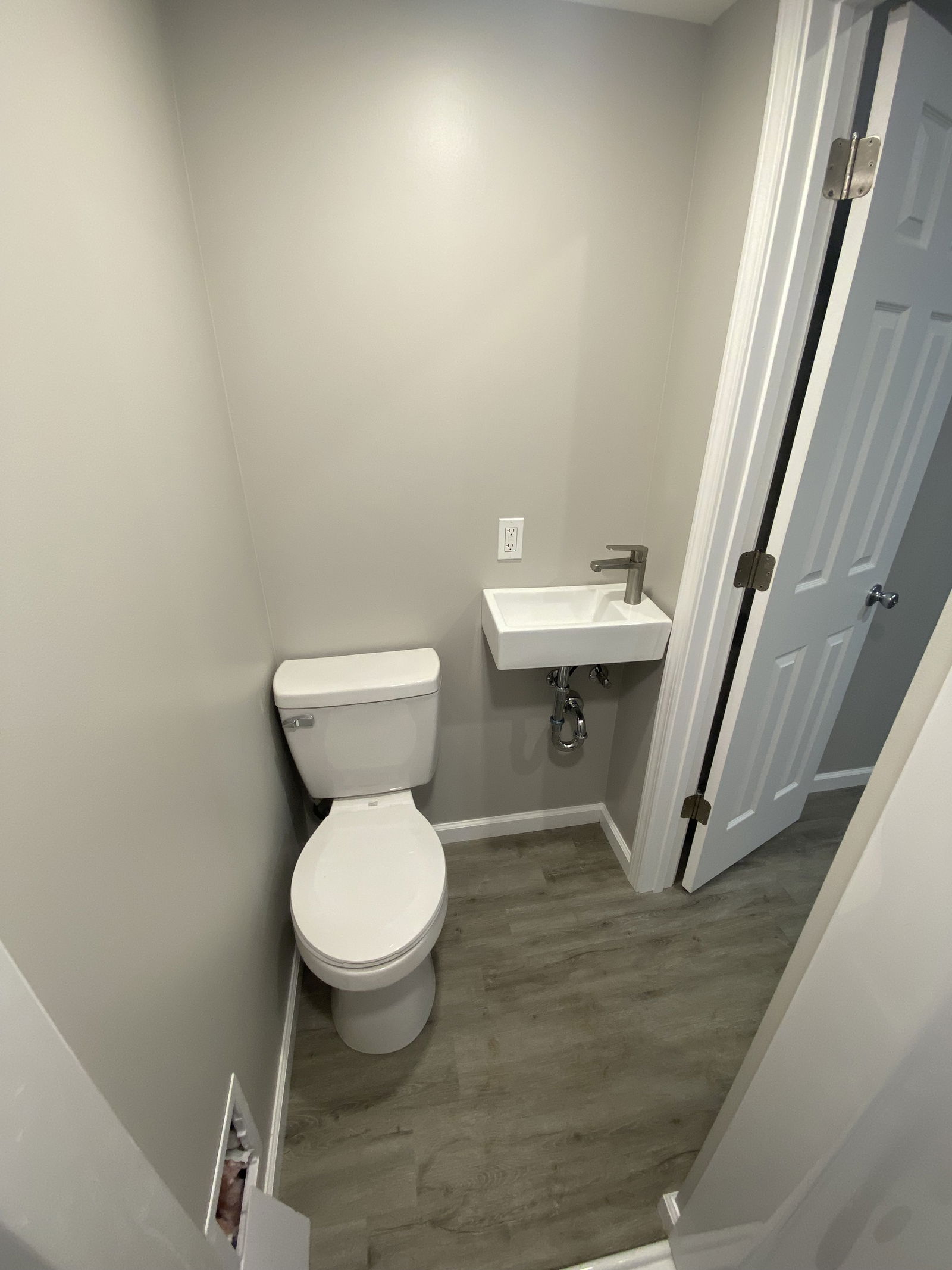 SC Cottage - 1 bed, 1 bath, 192 sqft in Easley, South Carolina