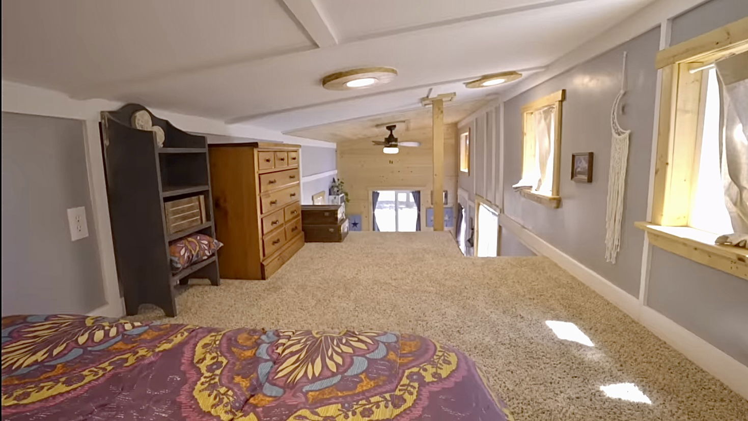 Charming Bohemian Style Tiny Home! 30ft 