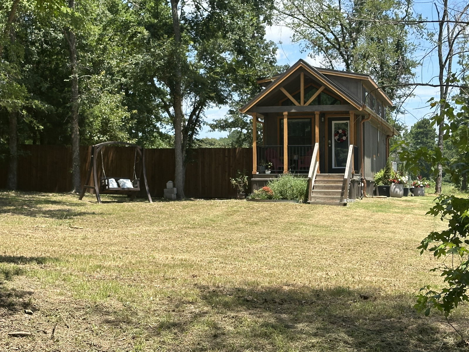 Near Lake Fork, 30 min north of Canton, 5 min from Mineola, East Texas Peaceful Country Living  - 2 bed, 1 bath, 400 sqft in Alba, Texas