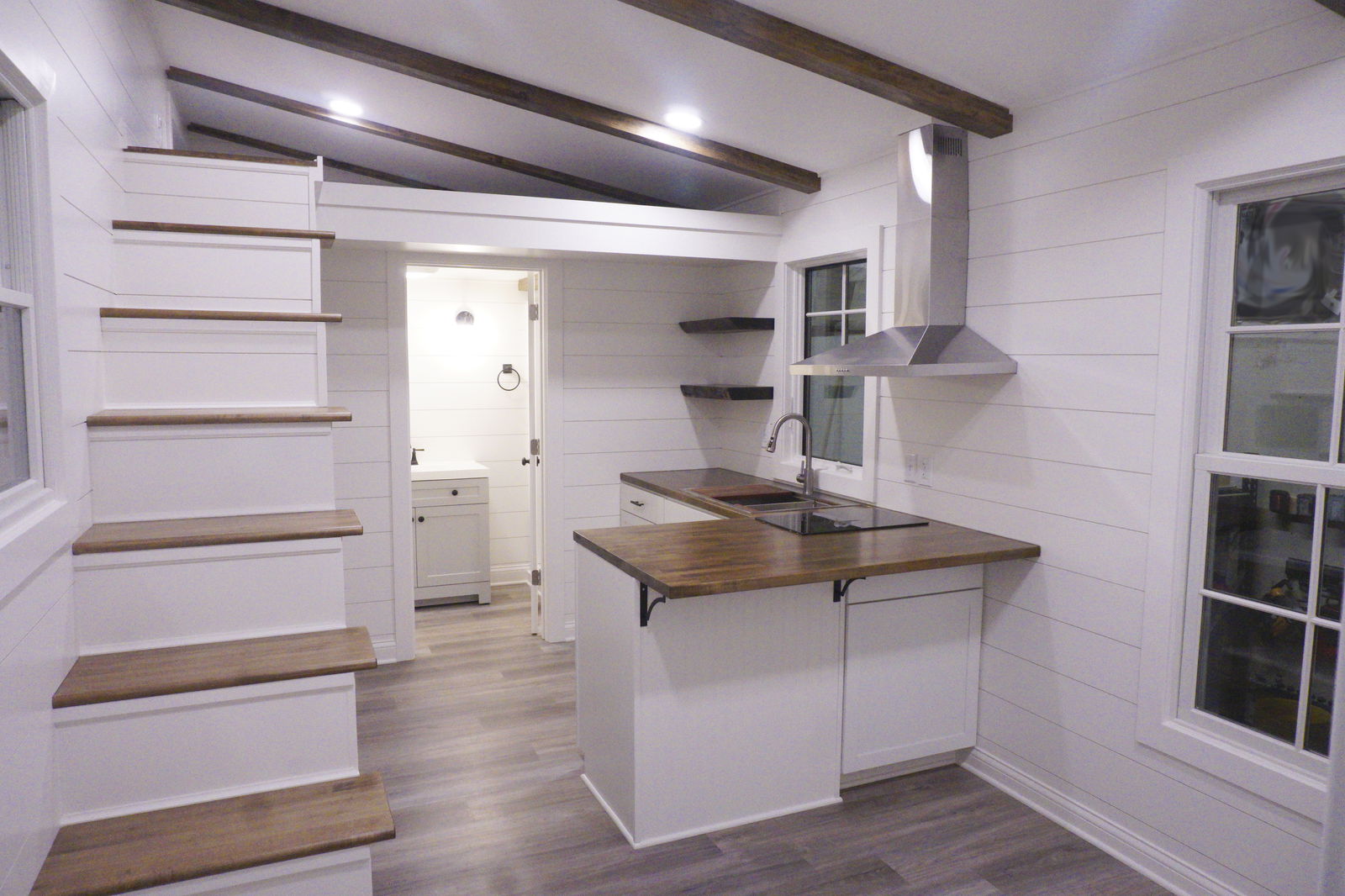 Beautiful Modern Home, ready for YOU - 1 bed, 1 bath, 280 sqft in Watertown, Minnesota