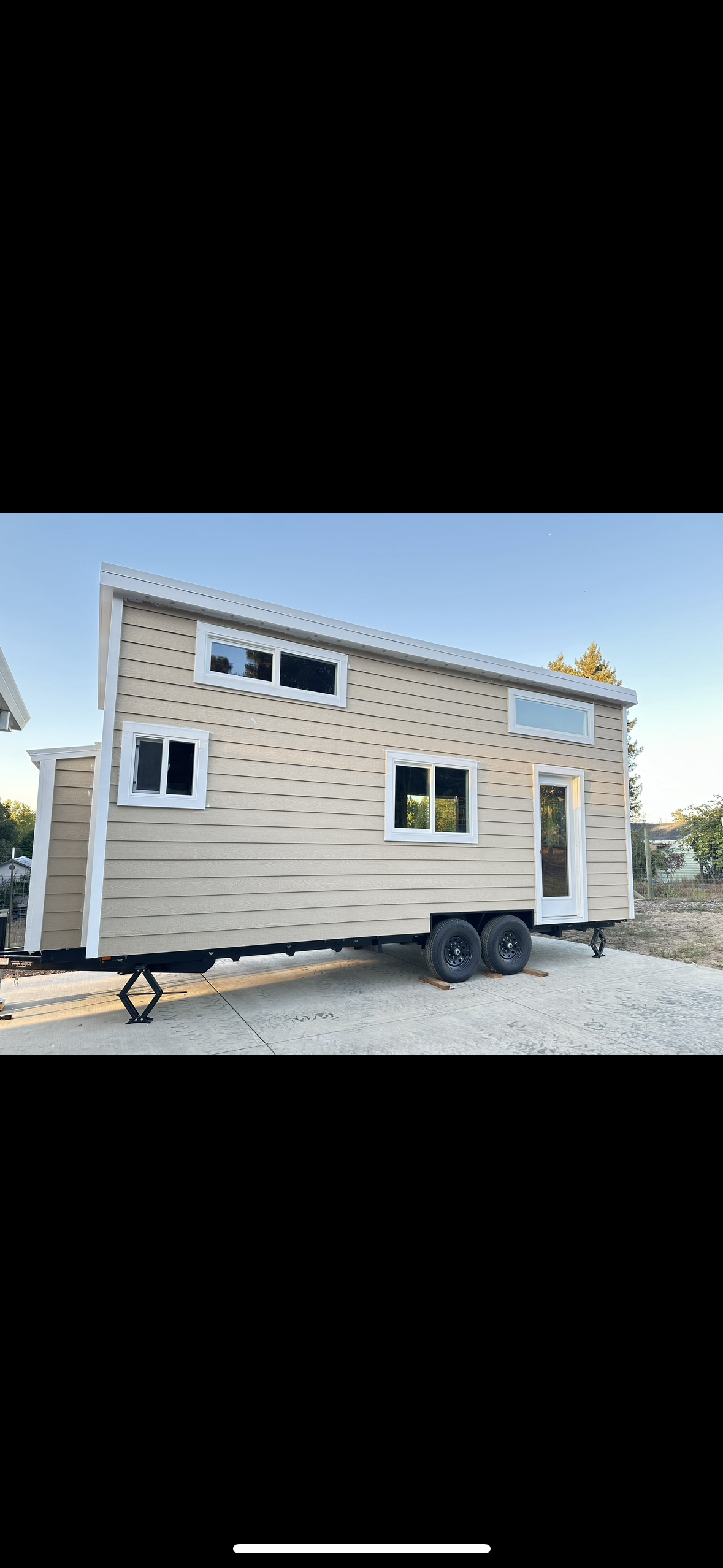 Iron Eagle 24' Tiny Home - 1 bed, 1 bath, 240 sqft in Sebastopol, California