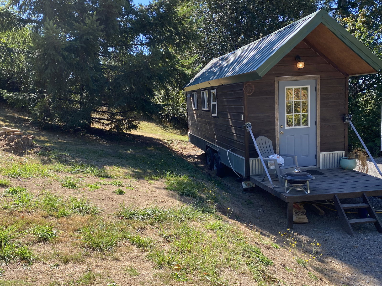 Marked down from 80 K to 49K! - 0 bed, 1 bath, 300 sqft in La Center, Washington