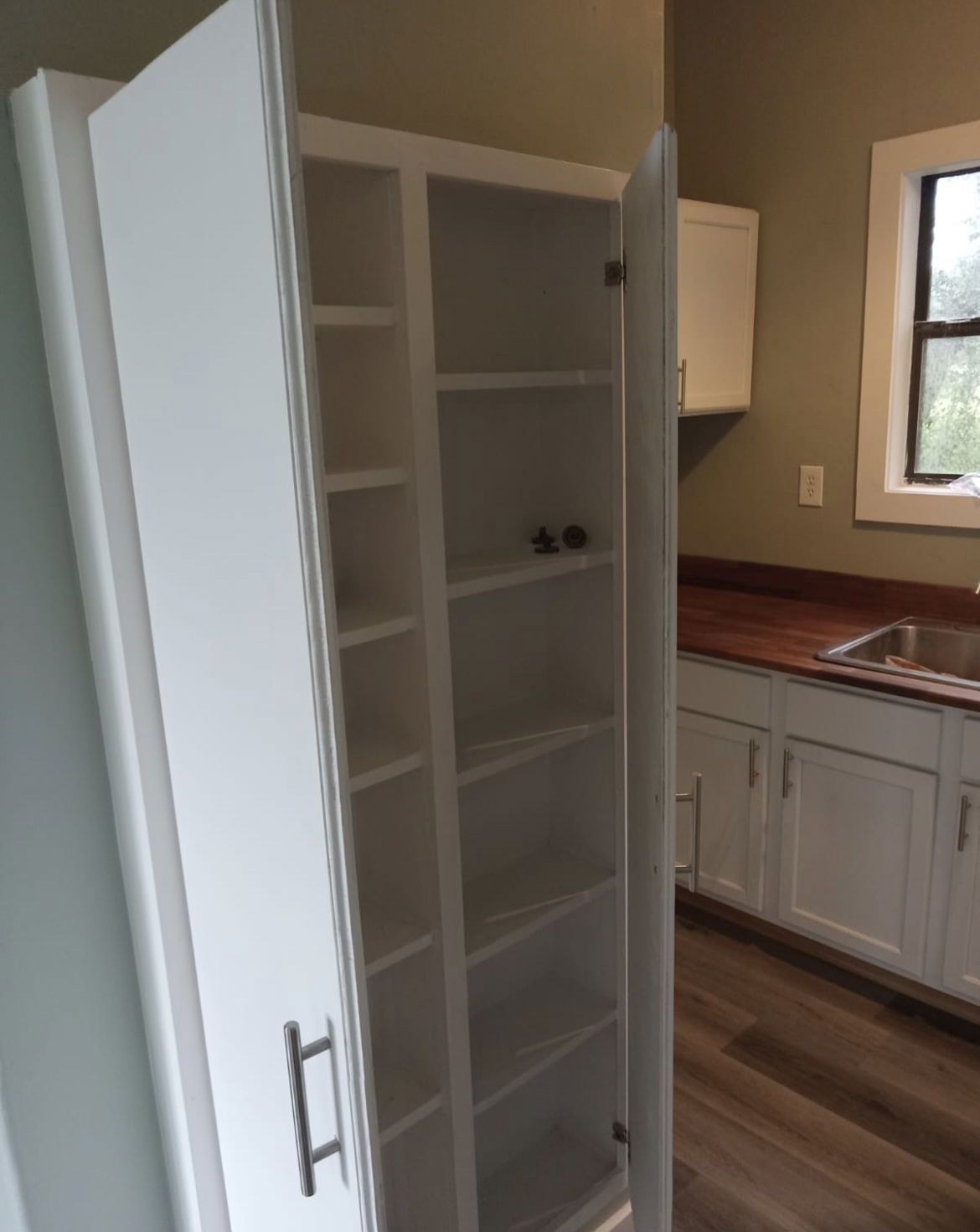 Beautiful New Construction 22.5’ Tiny Home REDUCED - 1 bed, 1 bath, 325 sqft in Foley, Alabama