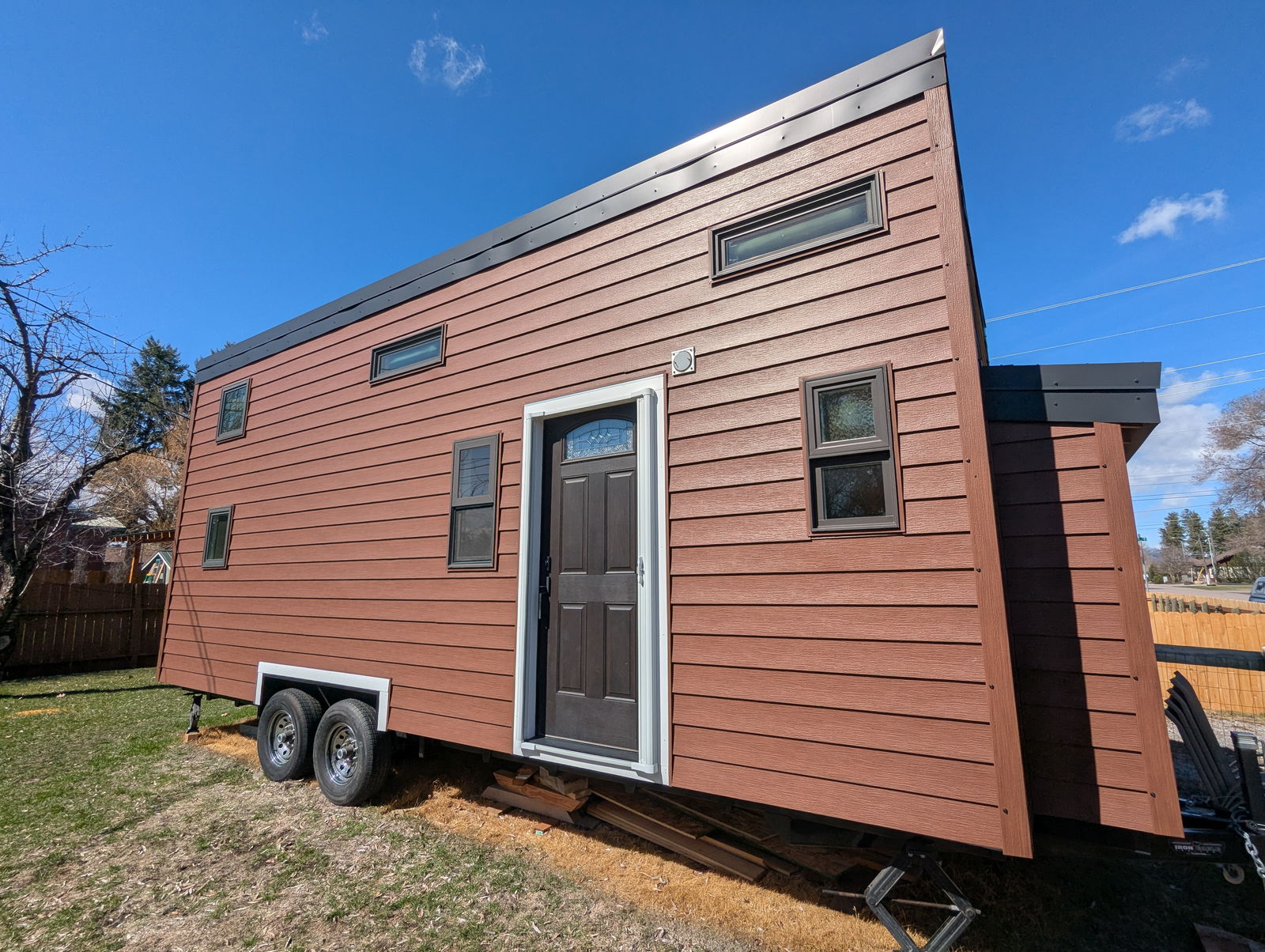 27' Cozy Tiny Home - 1 bed, 1 bath, 200 sqft in Columbia Falls, Montana
