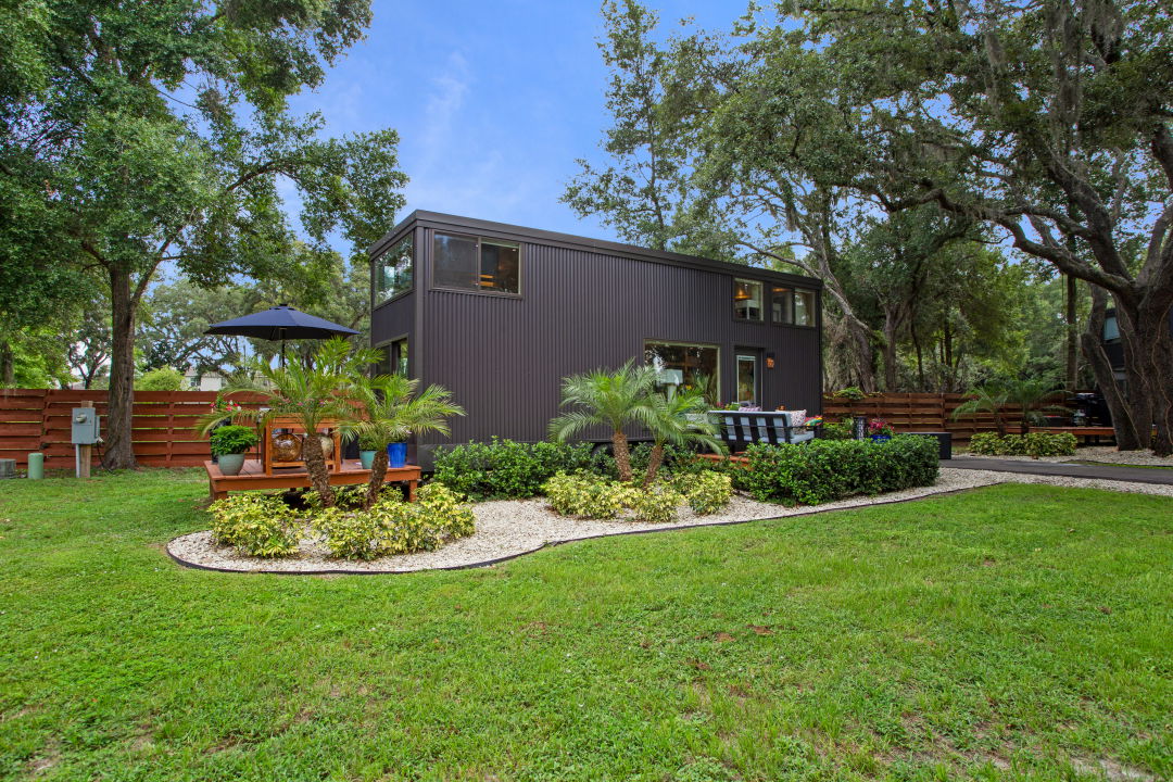 Gorgeous Tiny Home Community at Escape Tampa Bay - 2 bed, 1 bath, 388 sqft in Thonotosassa, Florida