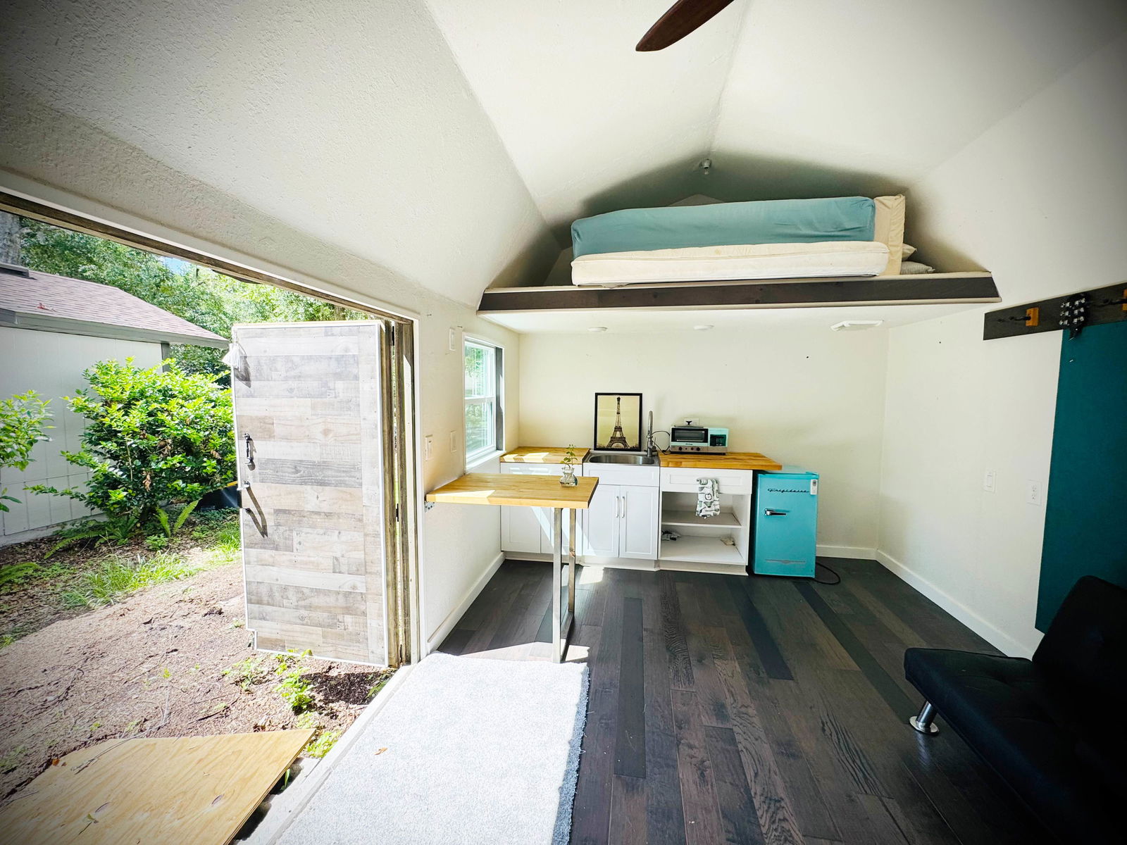 A Tiny Home with Heart | Cozy, Creative, & Ready for Its Next Adventure - 0 bed, 1 bath, 220 sqft in Lancaster, Pennsylvania