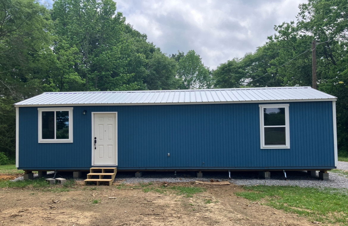 Double the size of the average tiny house - 1 bed, 1 bath, 640 sqft in Gadsden, Alabama