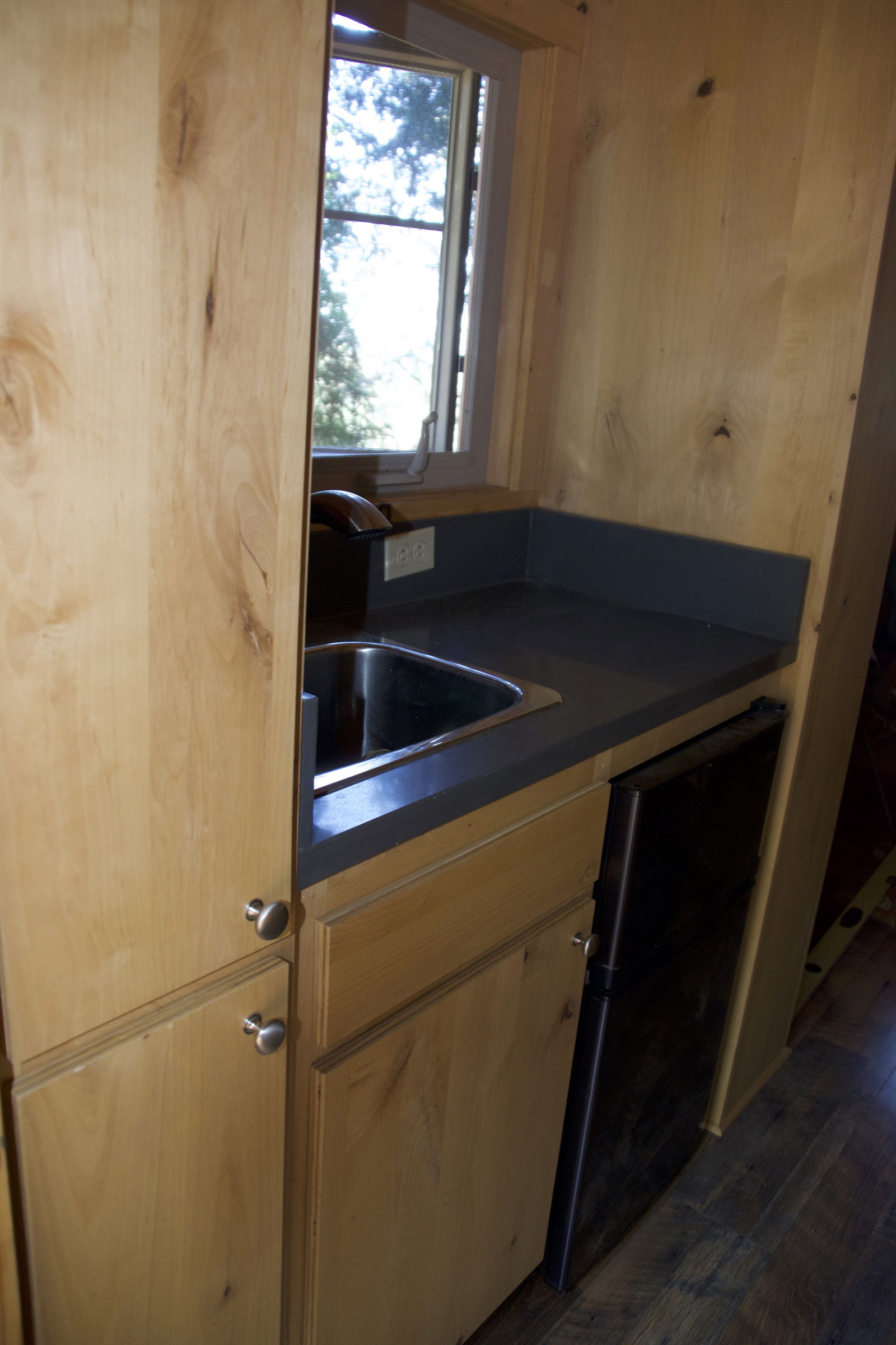 Small is Beautiful a Tiny Tiny Home - Image 8
