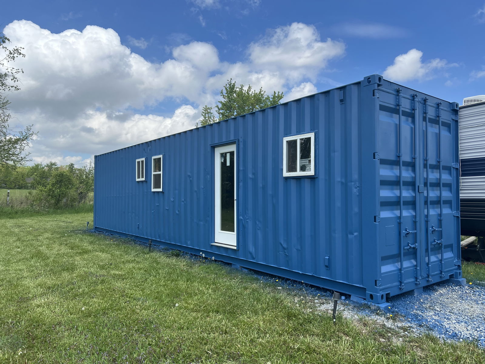 40' 1 Bed 1 Bath Container Home - 1 bed, 1 bath, 320 sqft in Sauk Village, Illinois