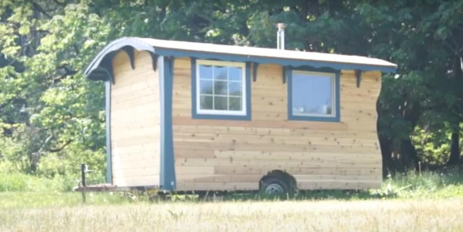 Circus Wagon Vardo Tiny House - 1 bed, 0 bath, 96 sqft in Chimacum, Washington