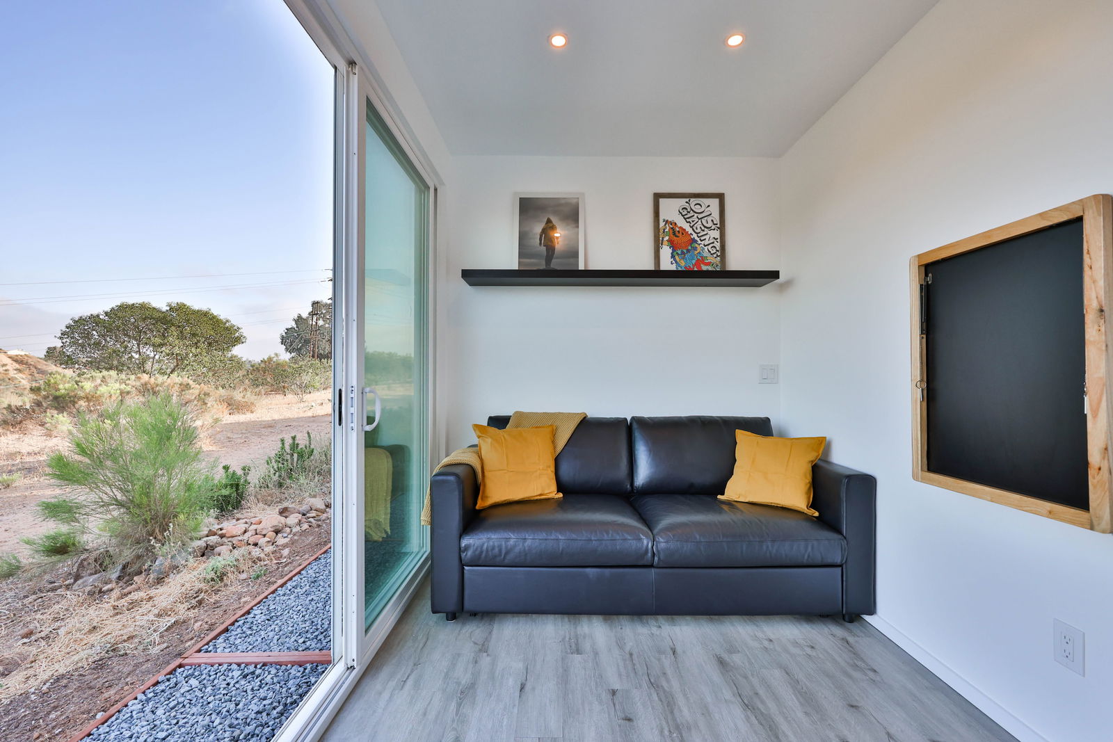 Buy or Rent: Professionally Built 20ft High Cube Container Tiny Home (also open for renting it for >30 days, can get it delivered to your location) - Image 5